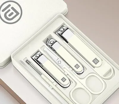 손톱깎이 판촉물 고객 만족도 98% 업체 5 PAIE 손톱깎이 네일케어세트 6P